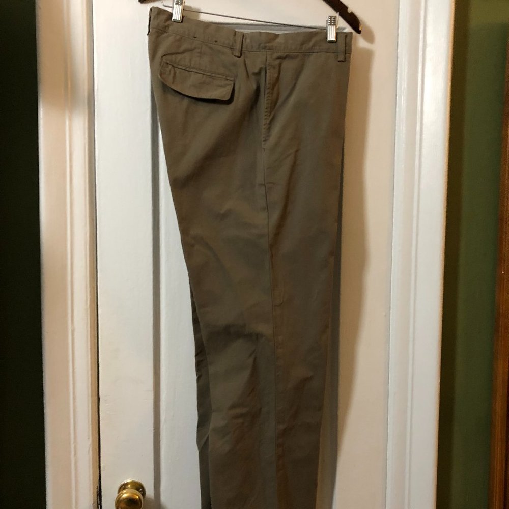 Banana Republic NWOT 36/34 khaki men' pants